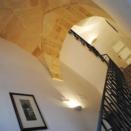Archi * Lecce